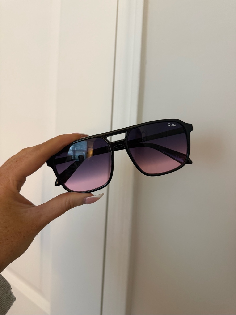 Quay Womens On The Fly 126 Sunglasses
